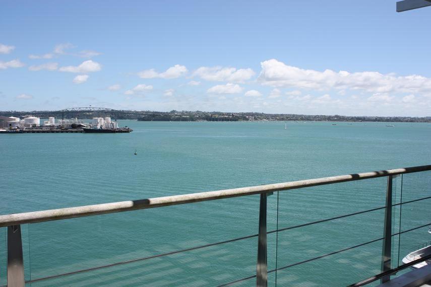 Appartamento Qv Absolute Waterfront Auckland Esterno foto